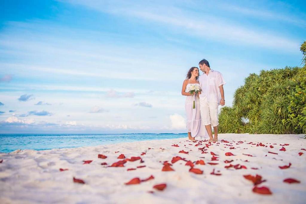 Batuta Maldives Surf View