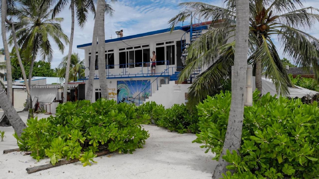 Gasthof Batuta Maldives Surf View Thulusdhoo