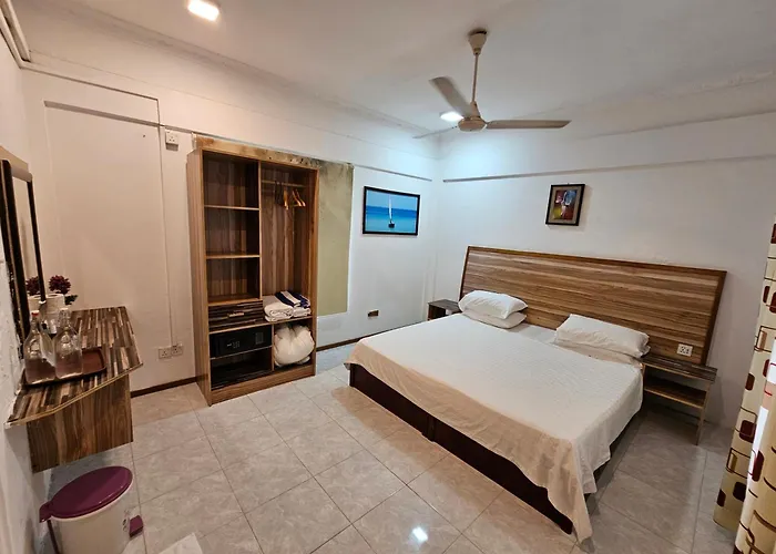 Batuta Maldives Surf View