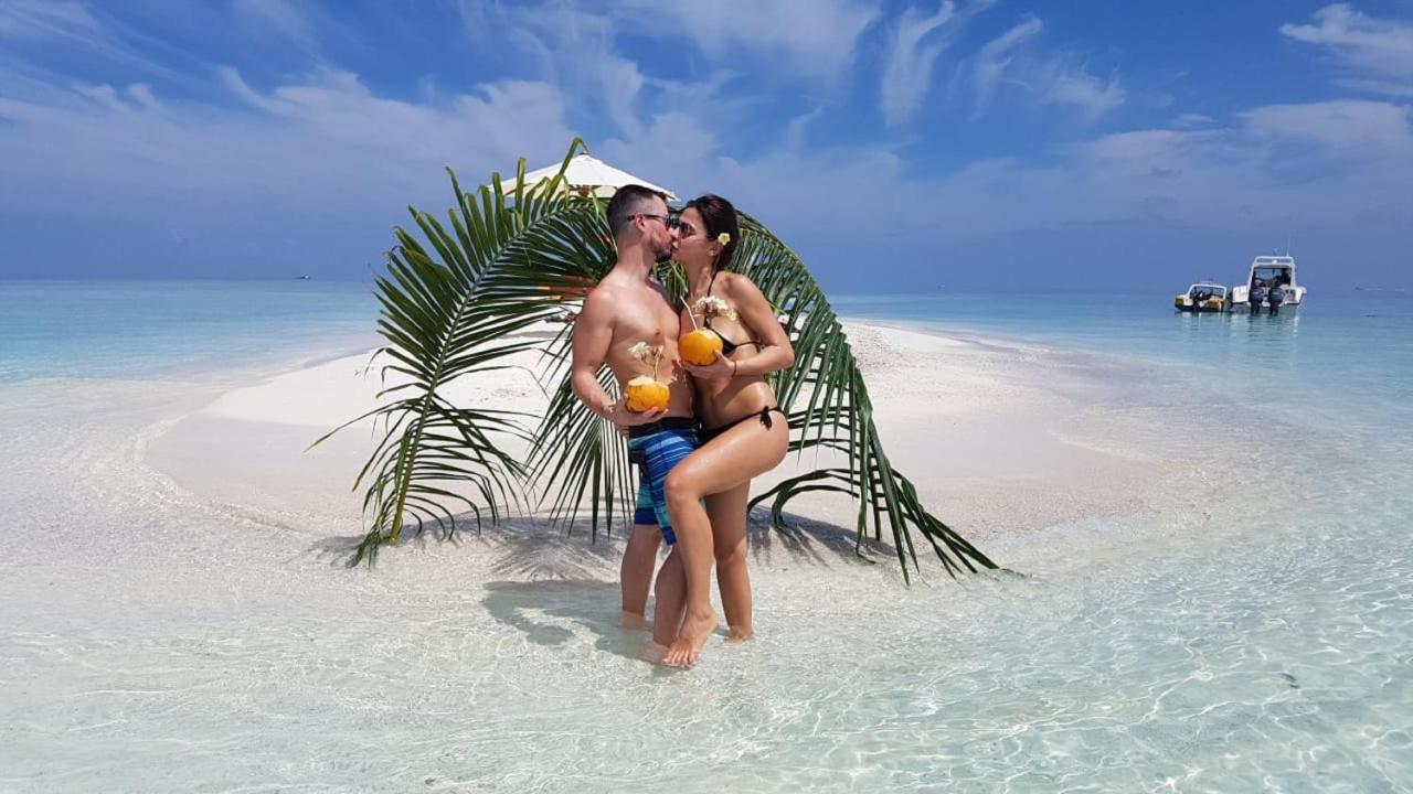 Batuta Maldives Surf View